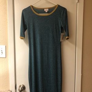 NWT LuLaRoe Julia XXS